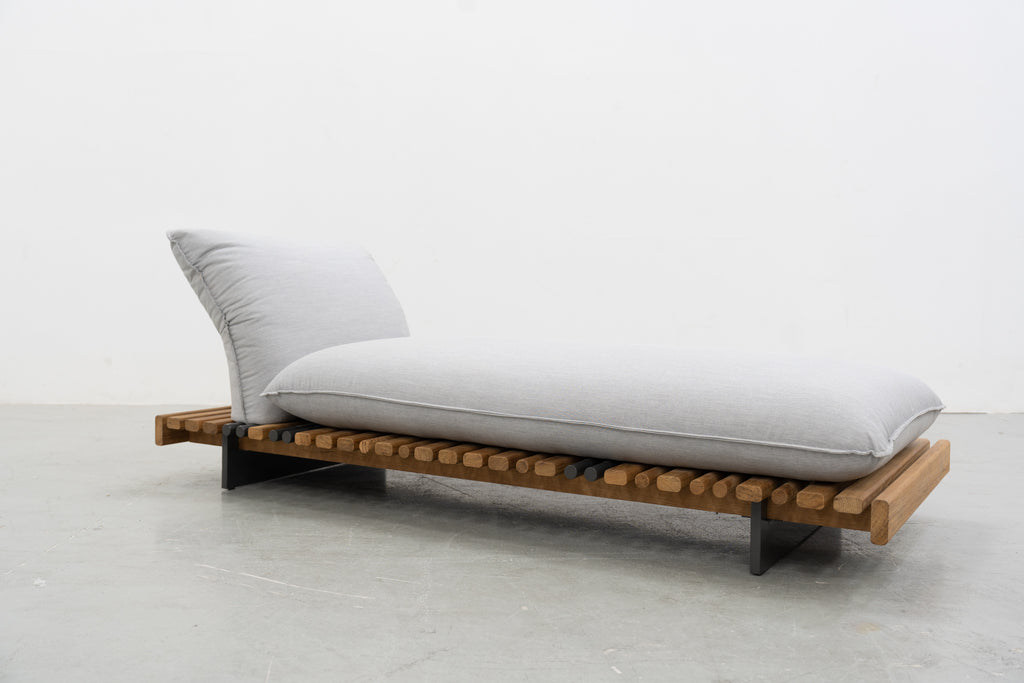 Alu Teak Lounge Daybed Side view 2
