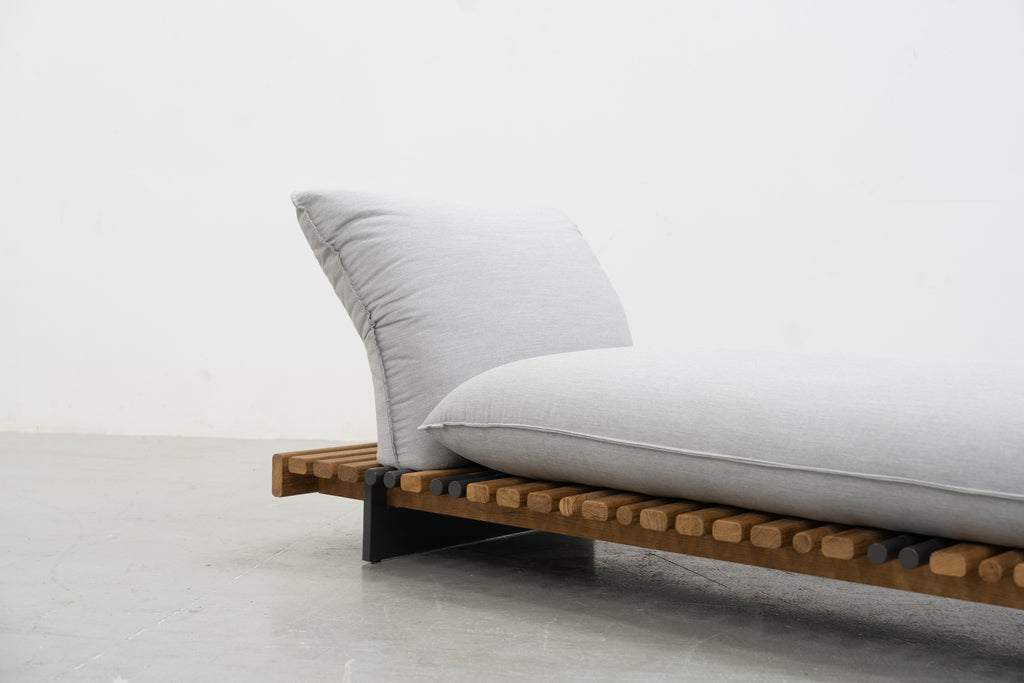 Alu Teak Lounge Daybed Side view