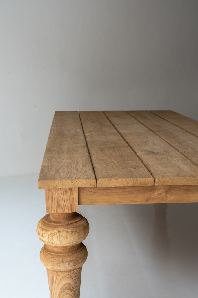 Ashford Farmhouse Dining Table Perspective View 10