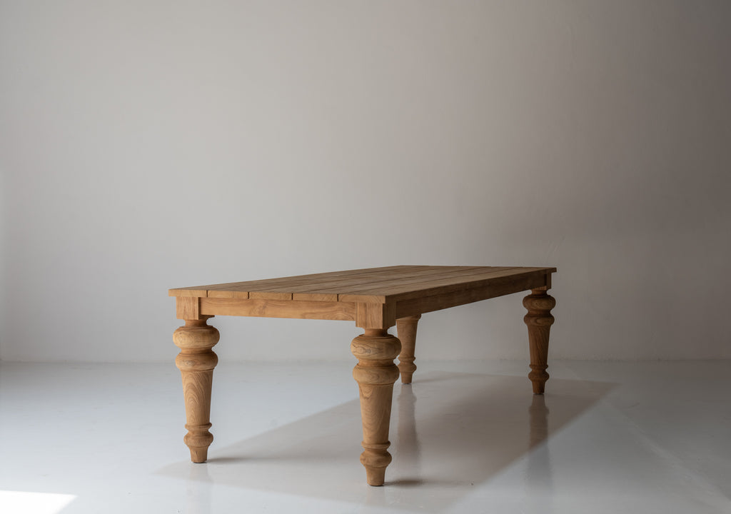 Ashford Farmhouse Dining Table Perspective View 2