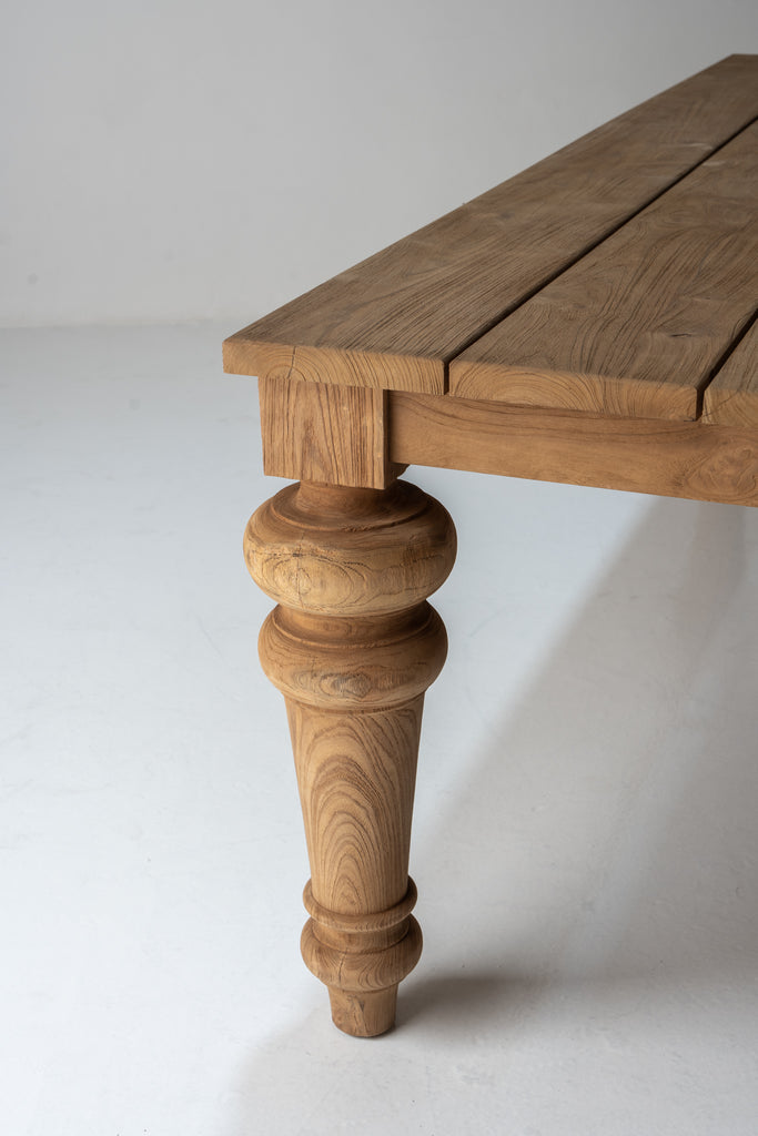 Ashford Farmhouse Dining Table Perspective View 9