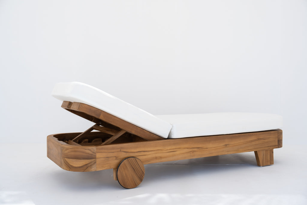 Azzura Teak Sun Lounger Perspective View 8