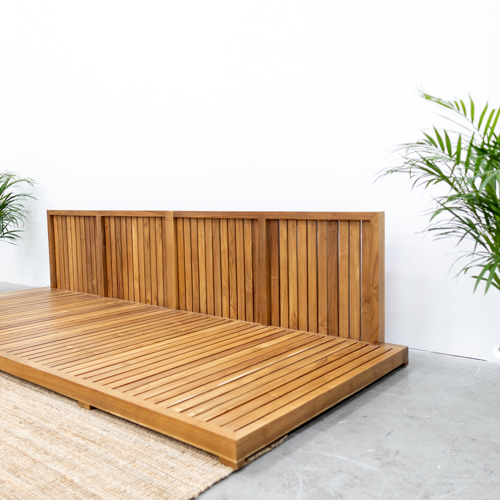 Bakoo Outdoor Teak Sofa Side view
