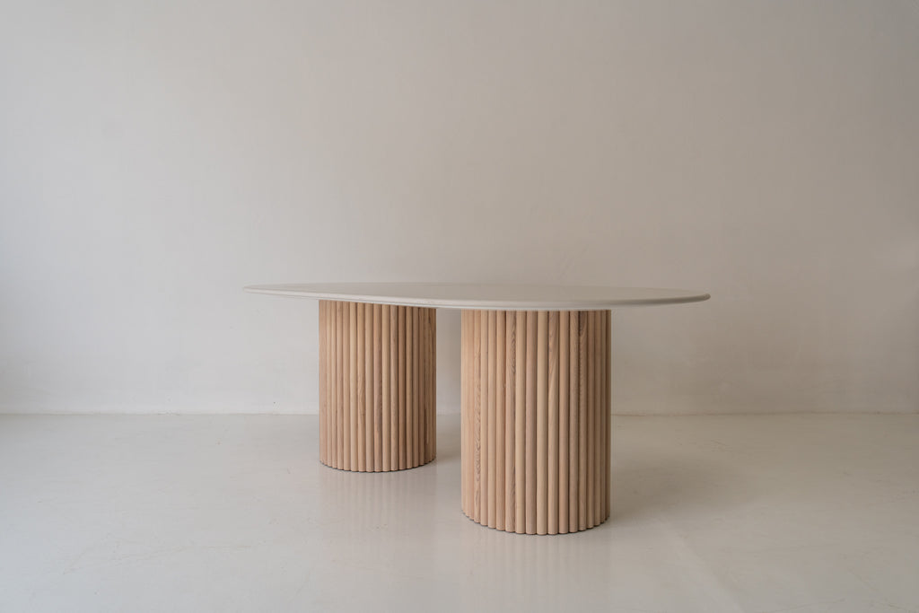 Bavaria Oval Marble Dining Table Perspective View 2