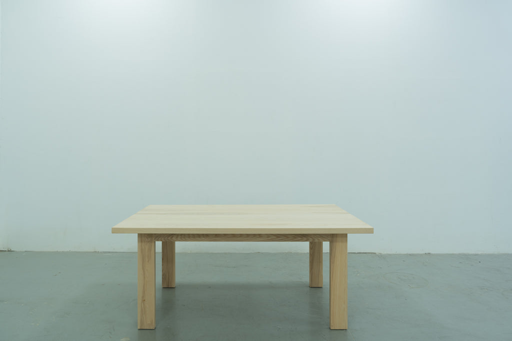 Belinda Ashwood Dining Table Front Perspective View 4