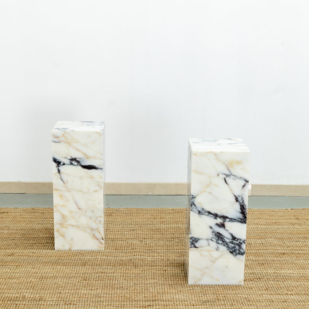 Calacutta Marble Plinth 5
