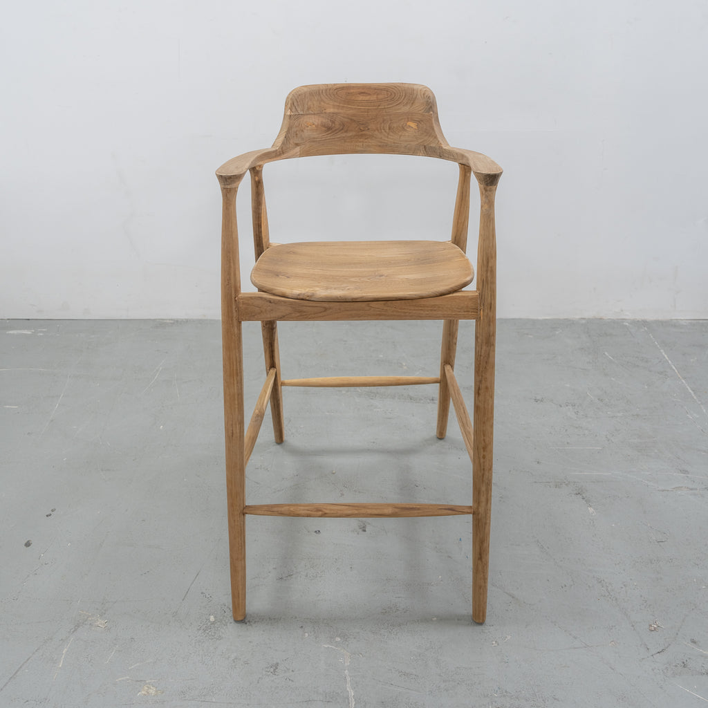 California Bar chair front view