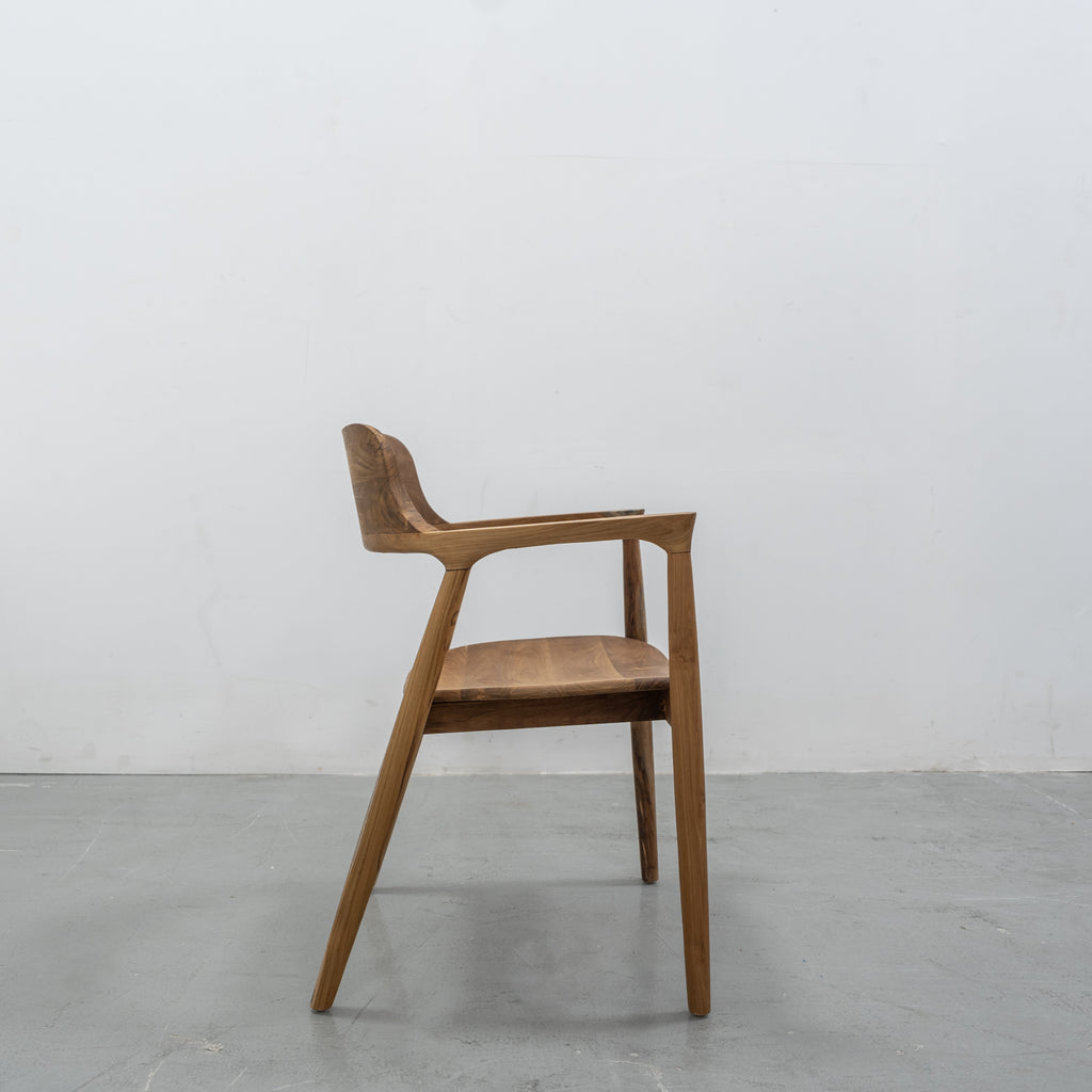 California Dining Chair Side view 3
