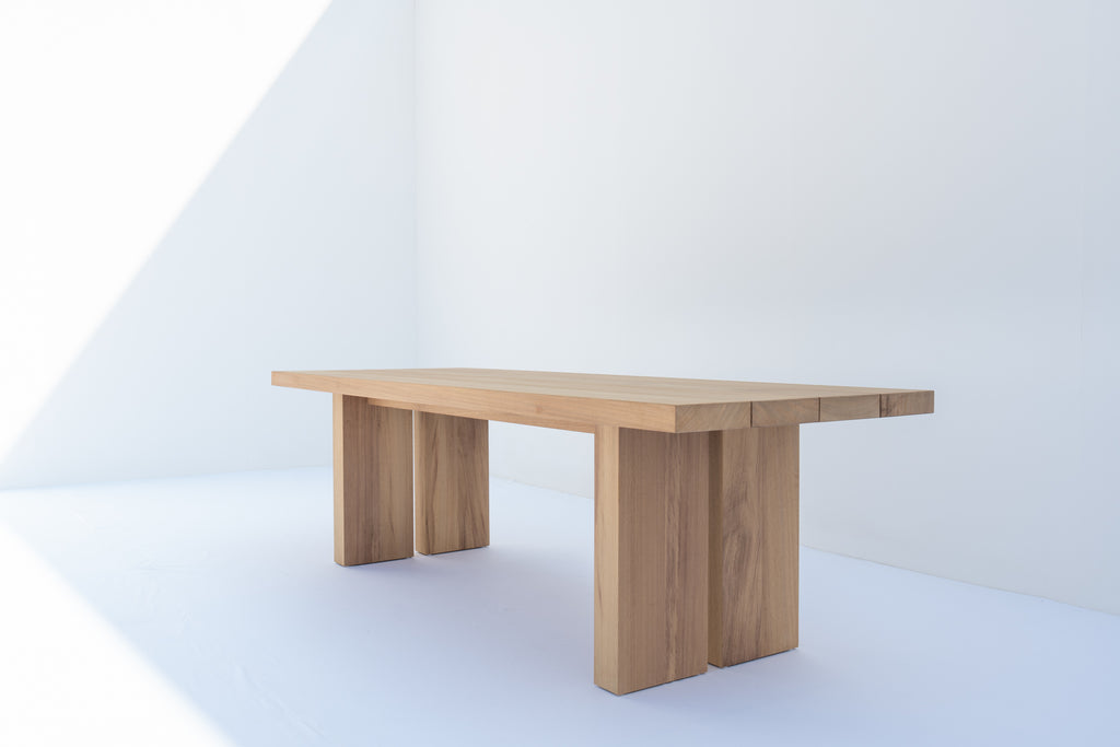 Carter Dock Outdoor Dining Table Perspective View 1
