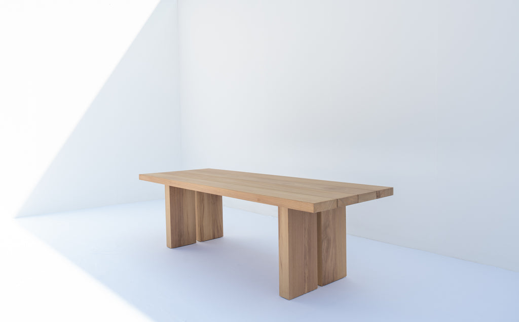 Carter Dock Outdoor Dining Table Perspective View 3