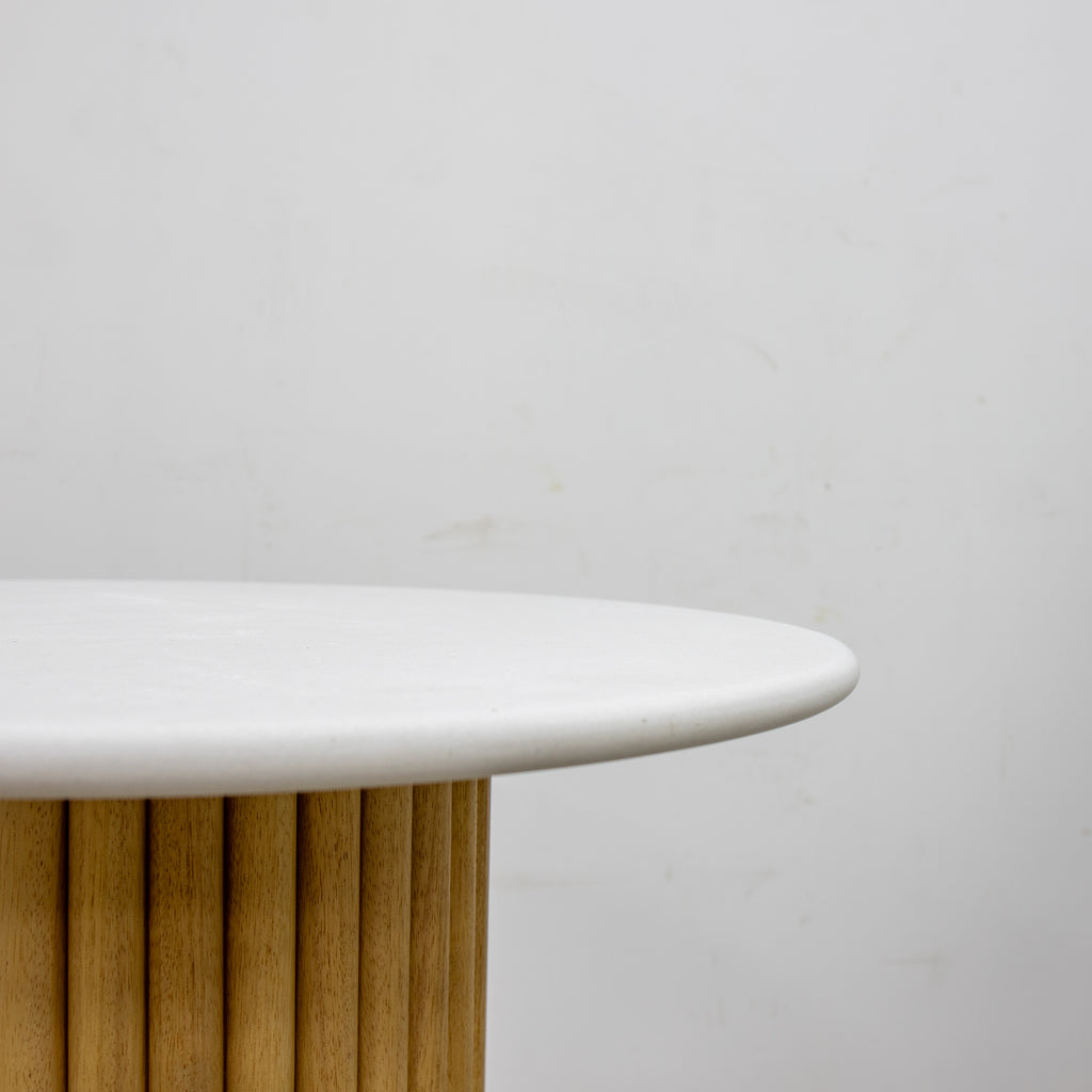 Ceasar Dining Table Detailed Top Texture Perspective View 1