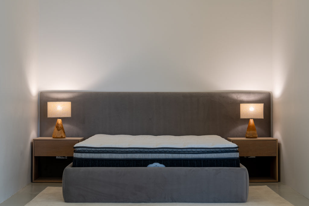 Chantilly Bed View 11