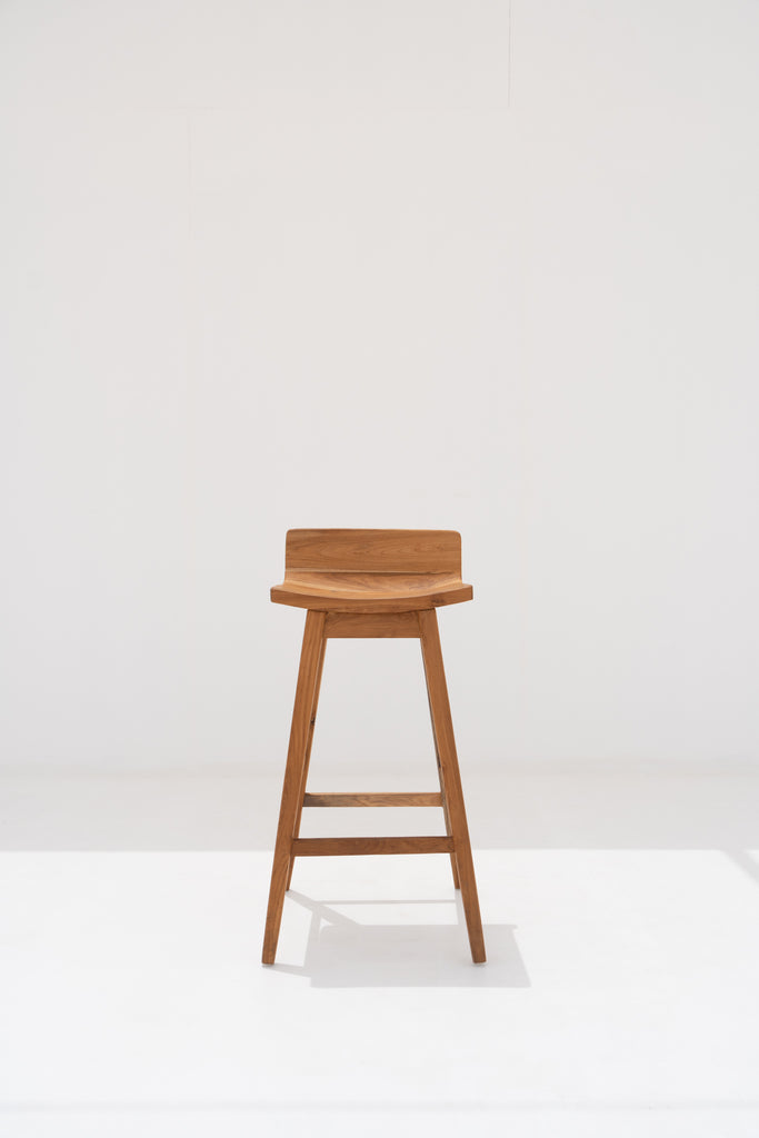 Crete Bar Chair Front view