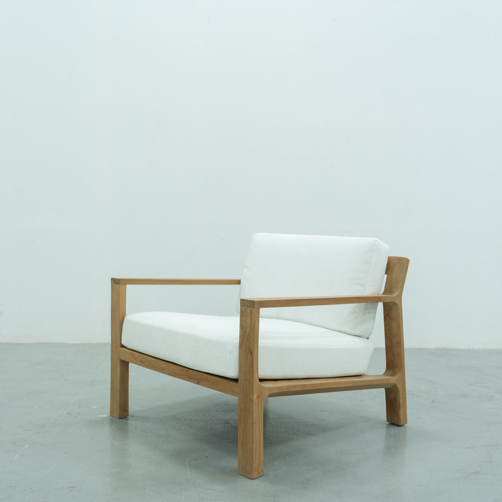 Crete Teak Lounge Chair Side view