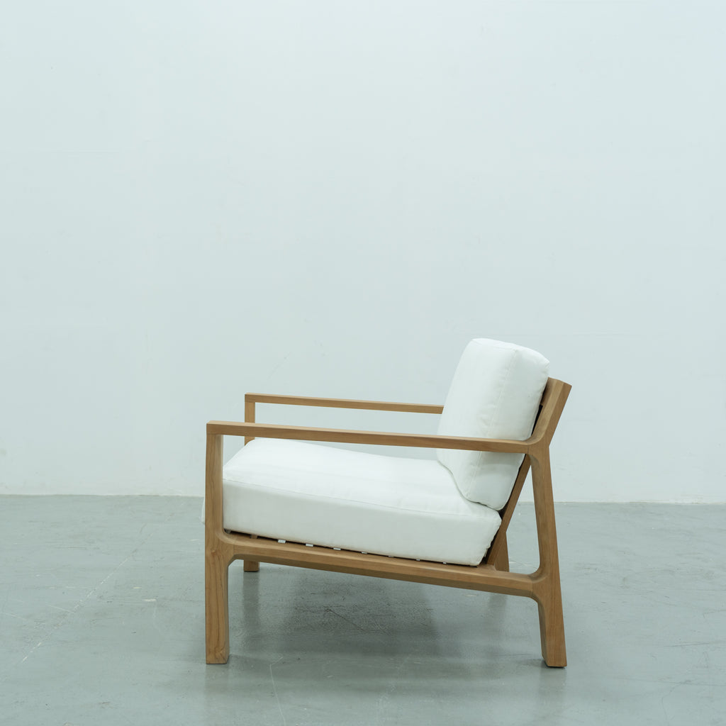 Crete Teak Lounge Chair Side view