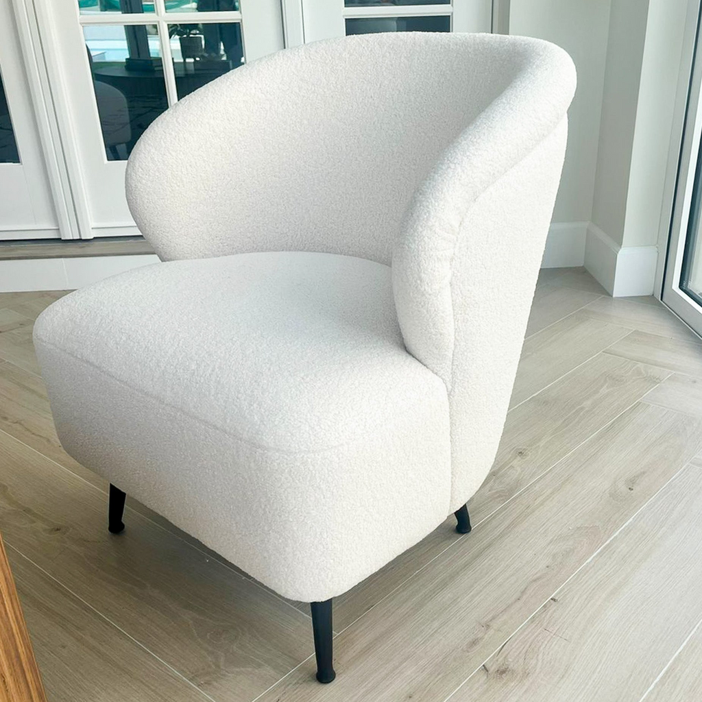 Dove Chair