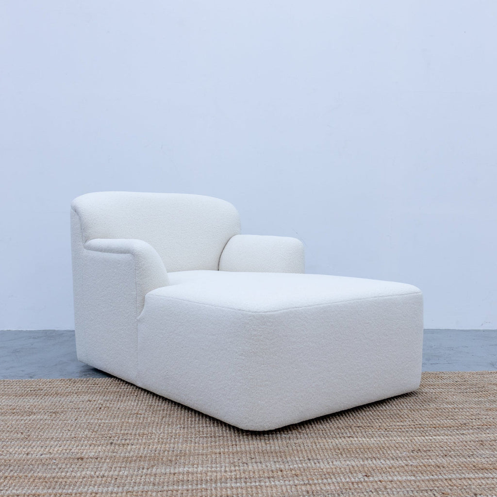 Dove Chaise Lounge Side view