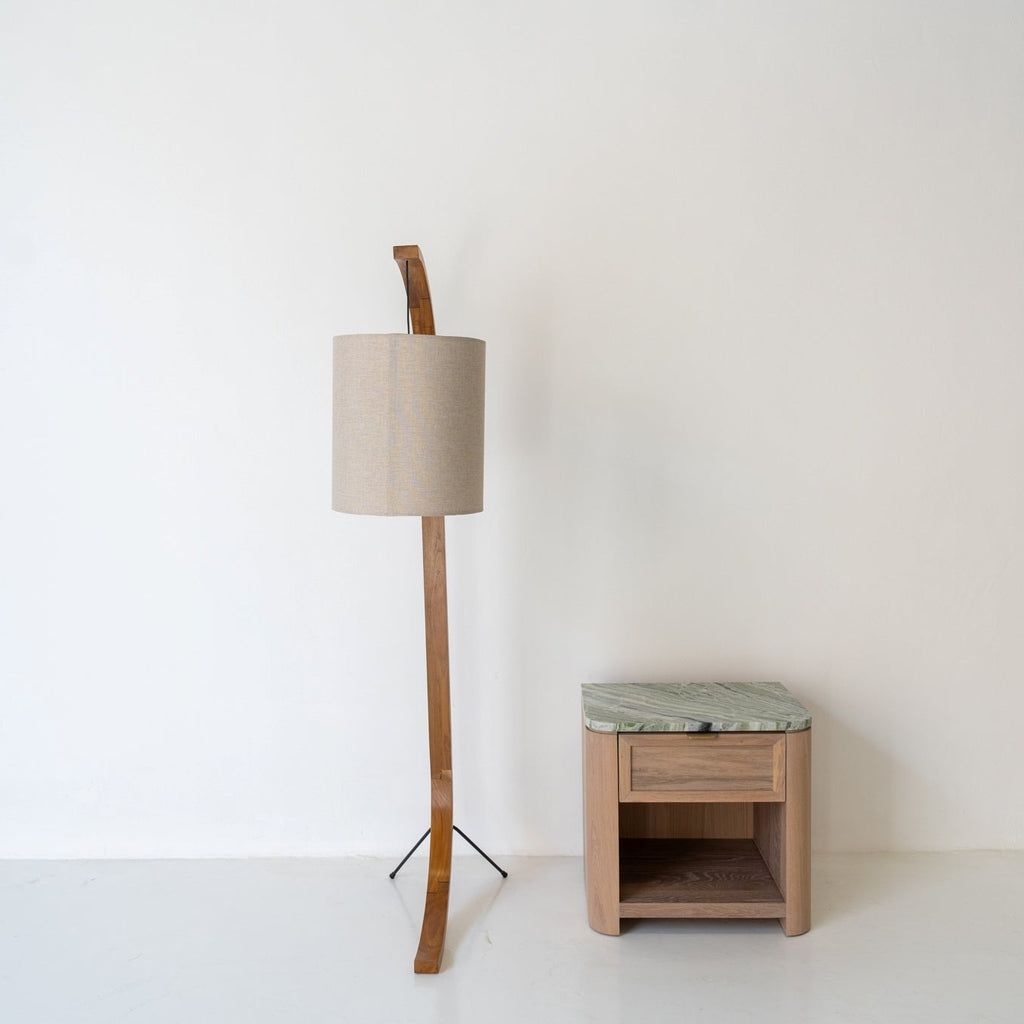 Drift Arc Floor Lamp Perspective View 3