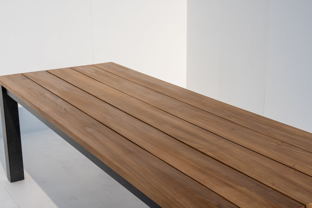 Eclipse Outdoor Teak Dining Table