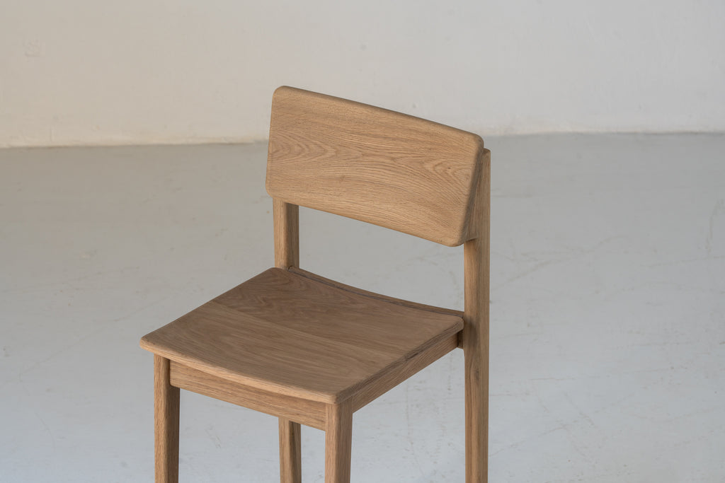Eira Oak Bar Chair Detailed Texture View 2