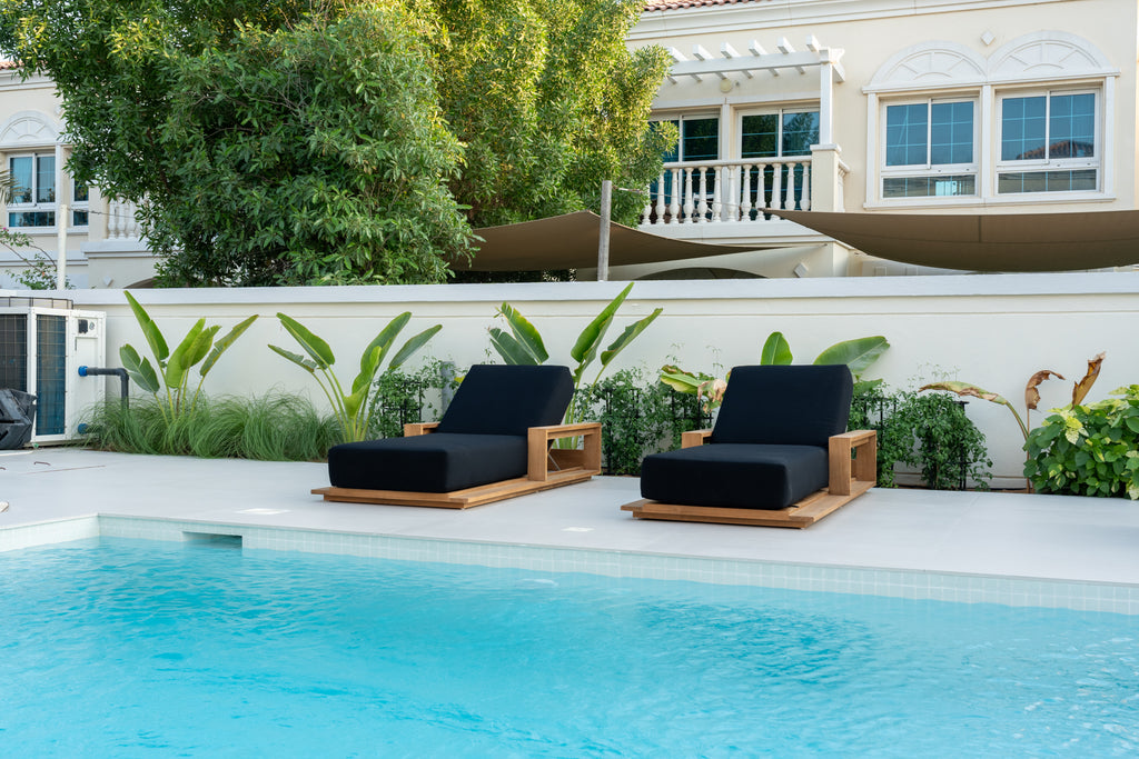 Elegant Teak Sun Lounger Customer Home 2