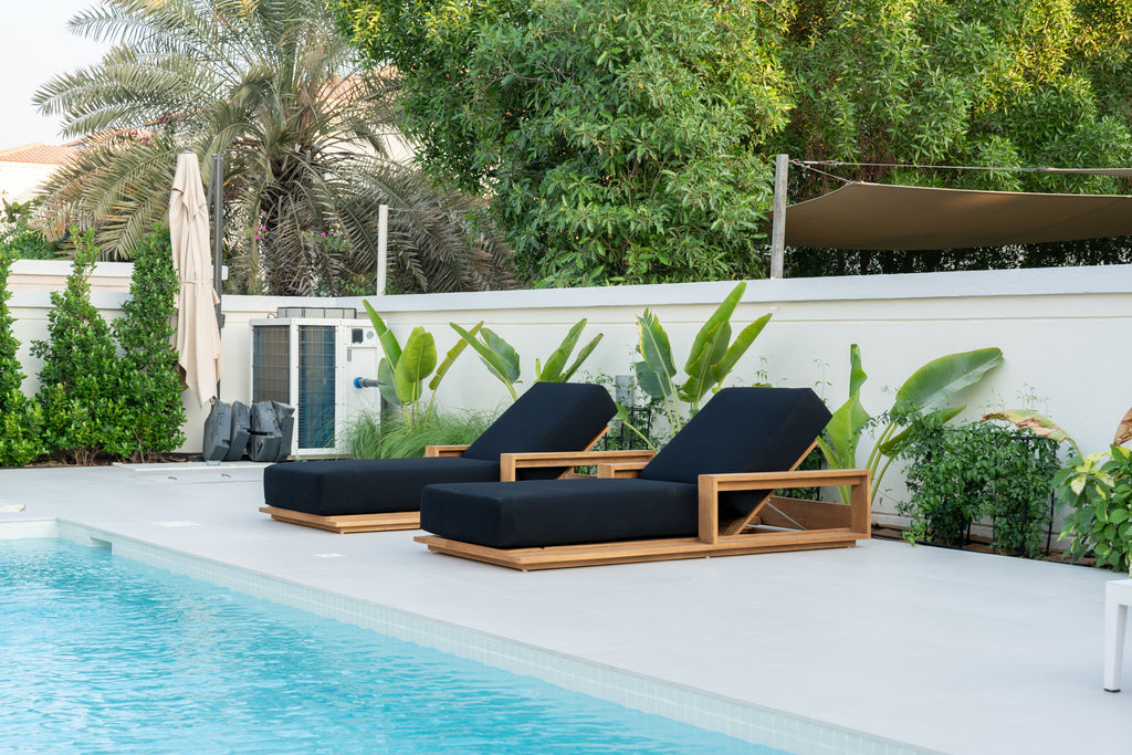 Elegant Teak Sun Lounger Customer Home 4
