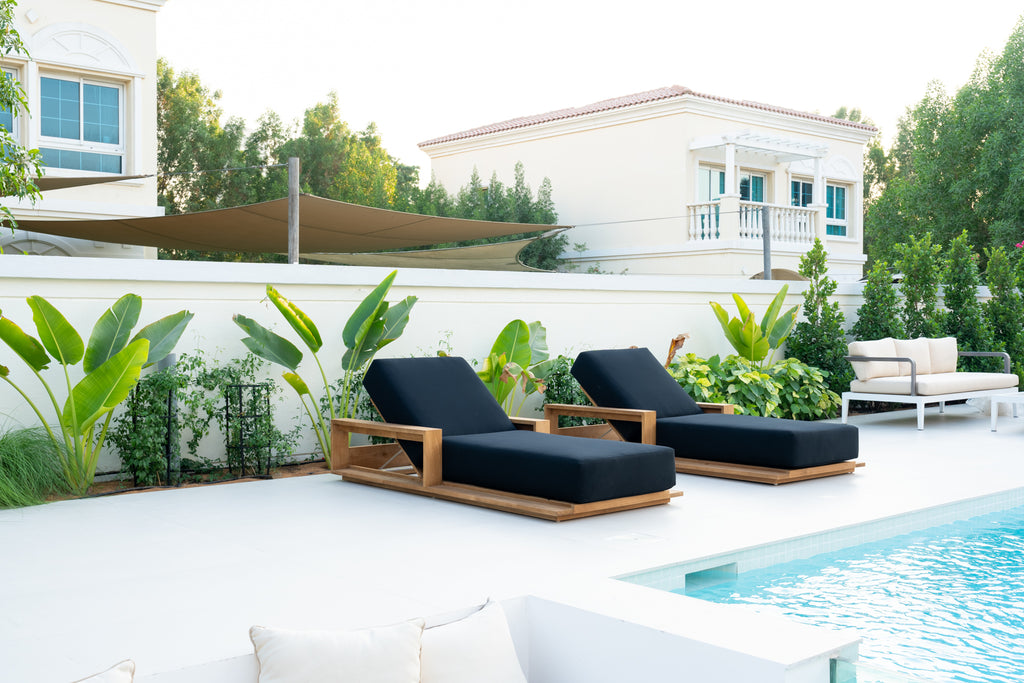 Elegant Teak Sun Lounger Customer Home 7