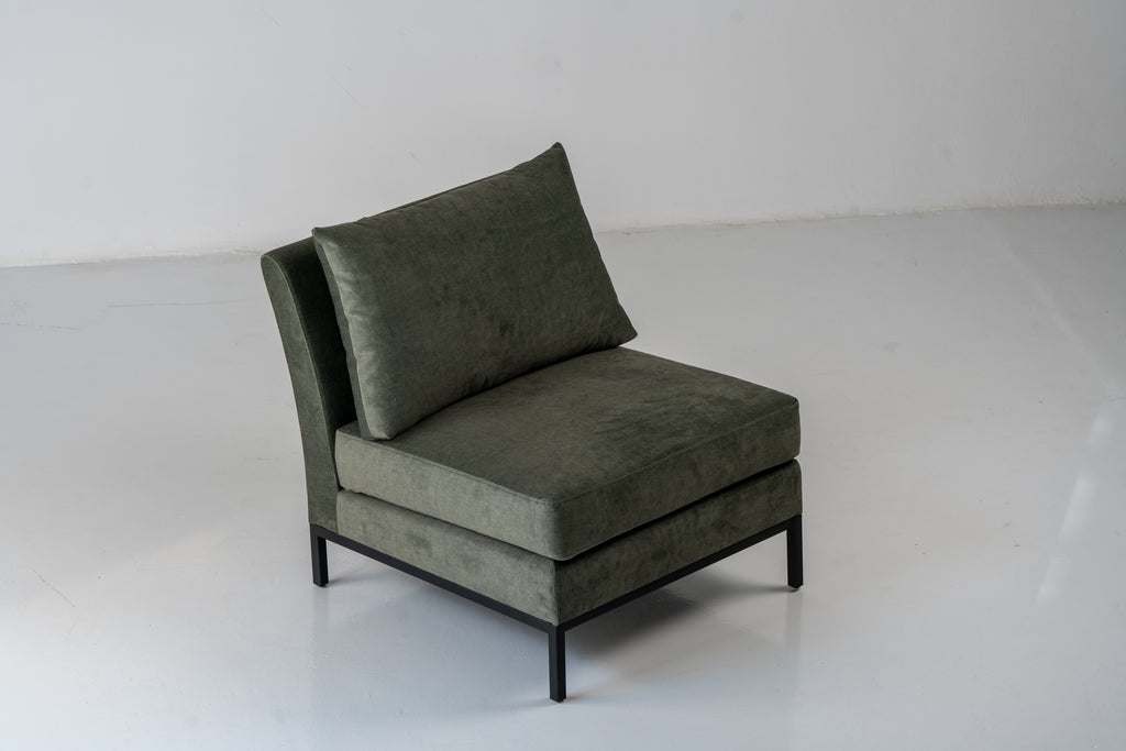 Element Accent Lounge Chair Perspective View 7