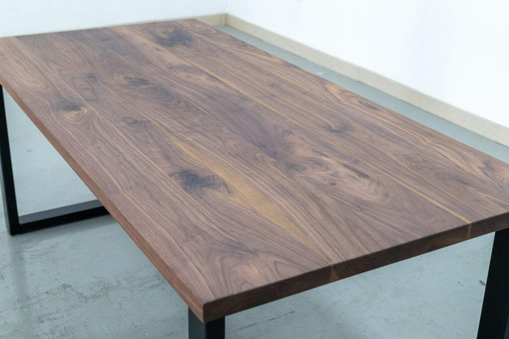 Elizabeth Walnut Dining Table Detailed Top Texture View 6