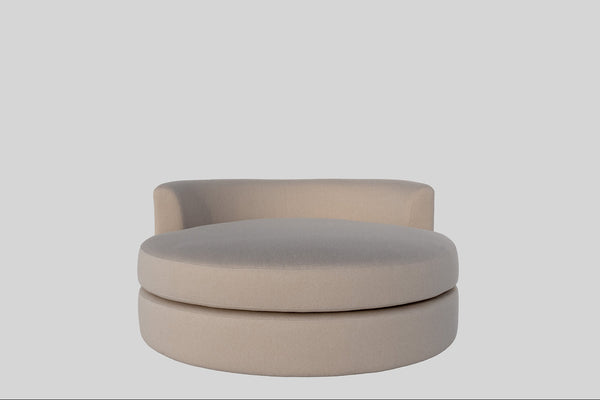 Halo Round Snuggle Chair Front Perspective View 1