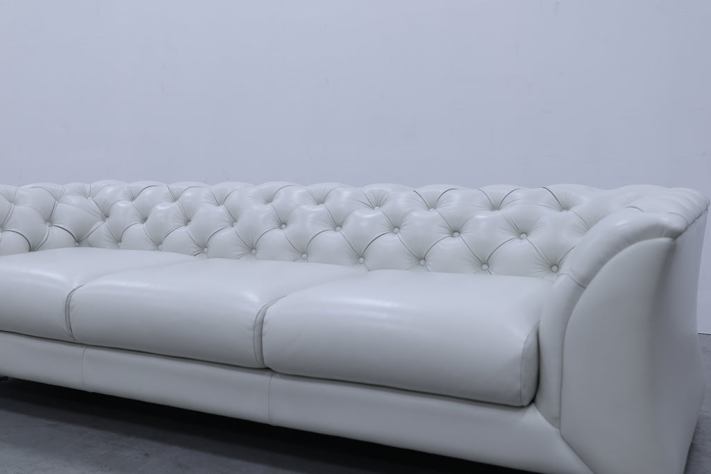 Hampton Chesterfield Sofa Perspective View 2