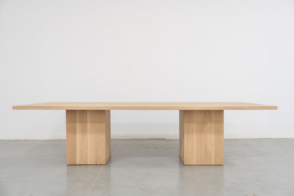 Haven Oak Dining Table Front View 2