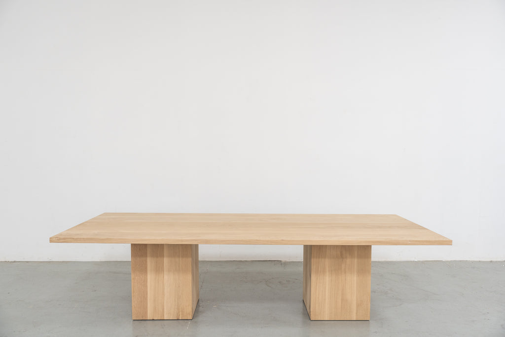 Haven Oak Dining Table Front View 4