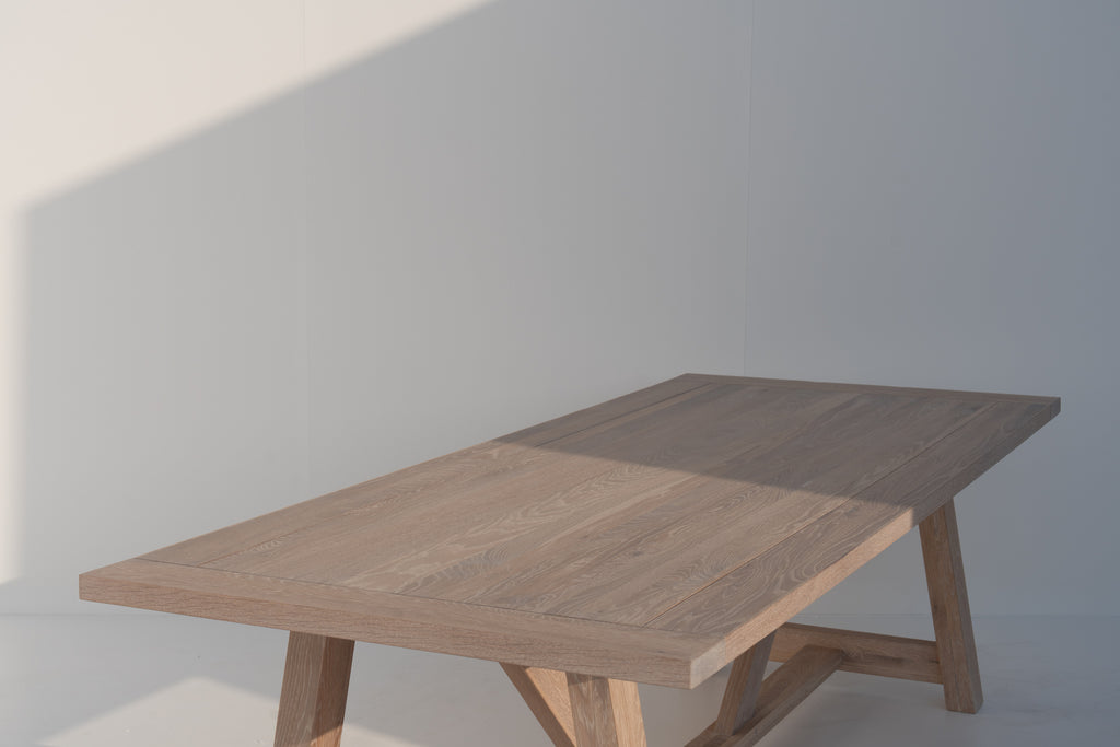 Heritage Lime-washed Oak Dining Table Perspective View 3
