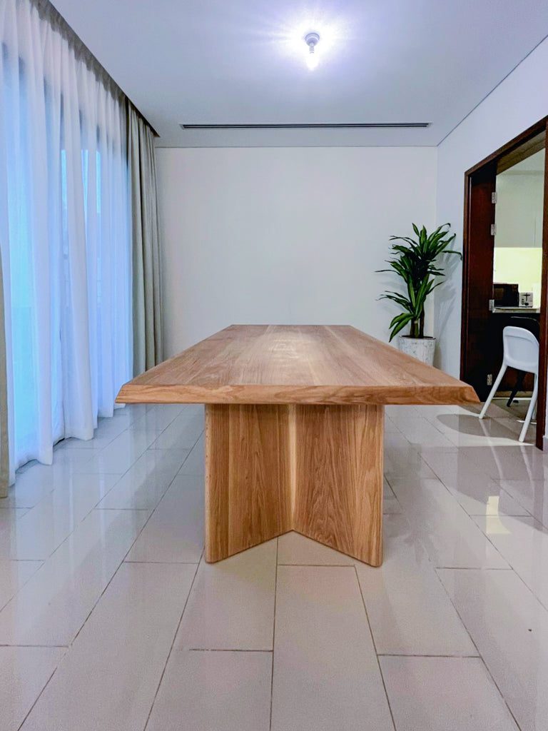Hudson Oak Dining Table Indoor Perspective View 1