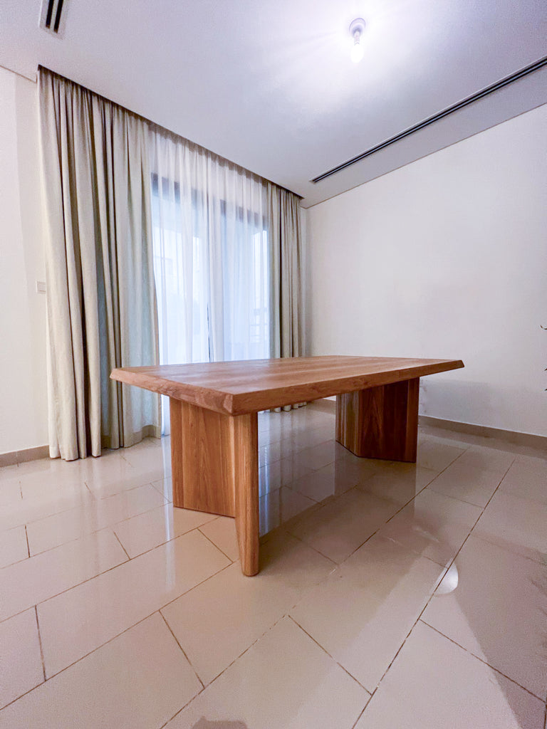 Hudson Oak Dining Table Indoor Perspective View 3
