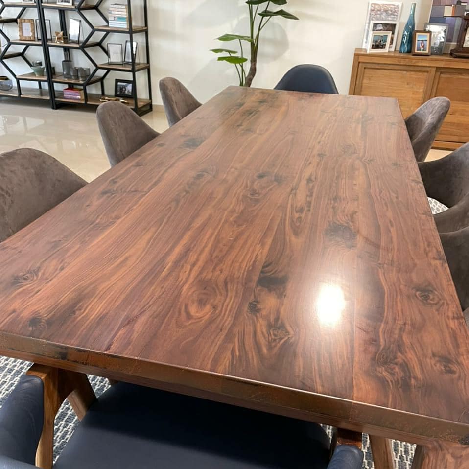 Jessica Walnut Dining Table Detailed Top Texture View 8