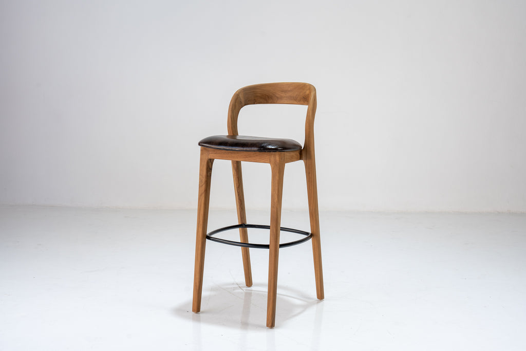Kanso Teak Leather Bar Chair Perspective View 3