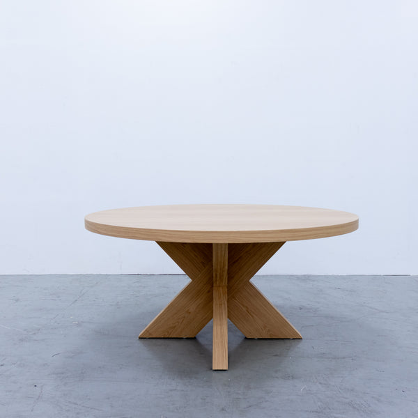 Kerry Oak Dining Table Front View 1