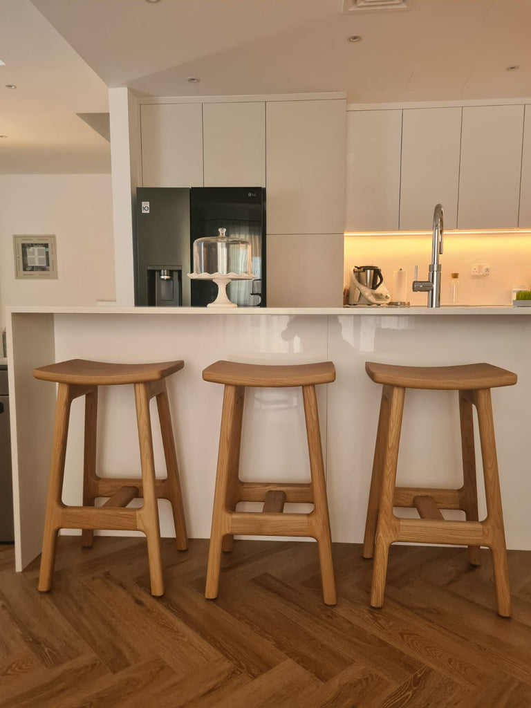 Knox Oak Bar Stool Indoor View 2