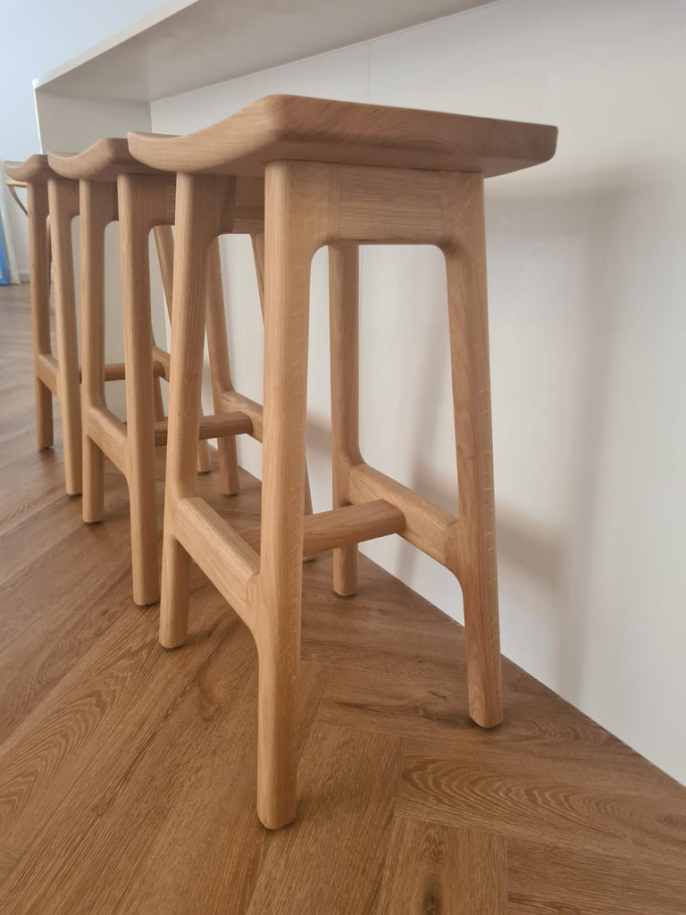 Knox Oak Bar Stool Indoor View 5