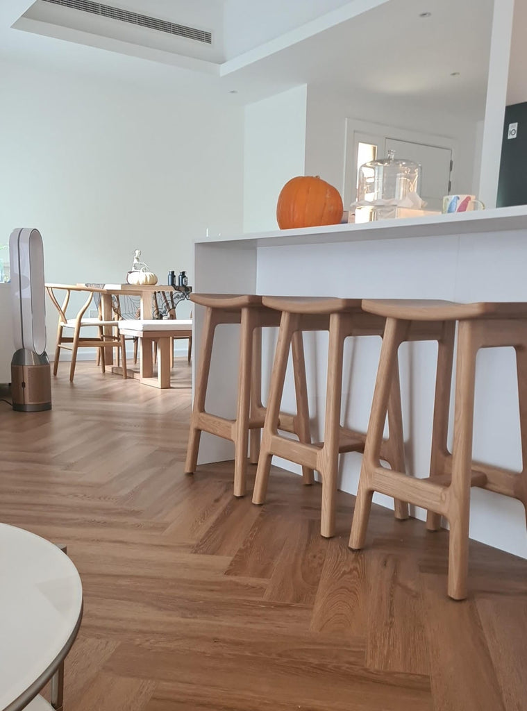 Knox Oak Bar Stool Indoor View 8