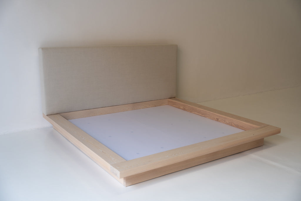 Lagoon Platform Bed Perspective View 1