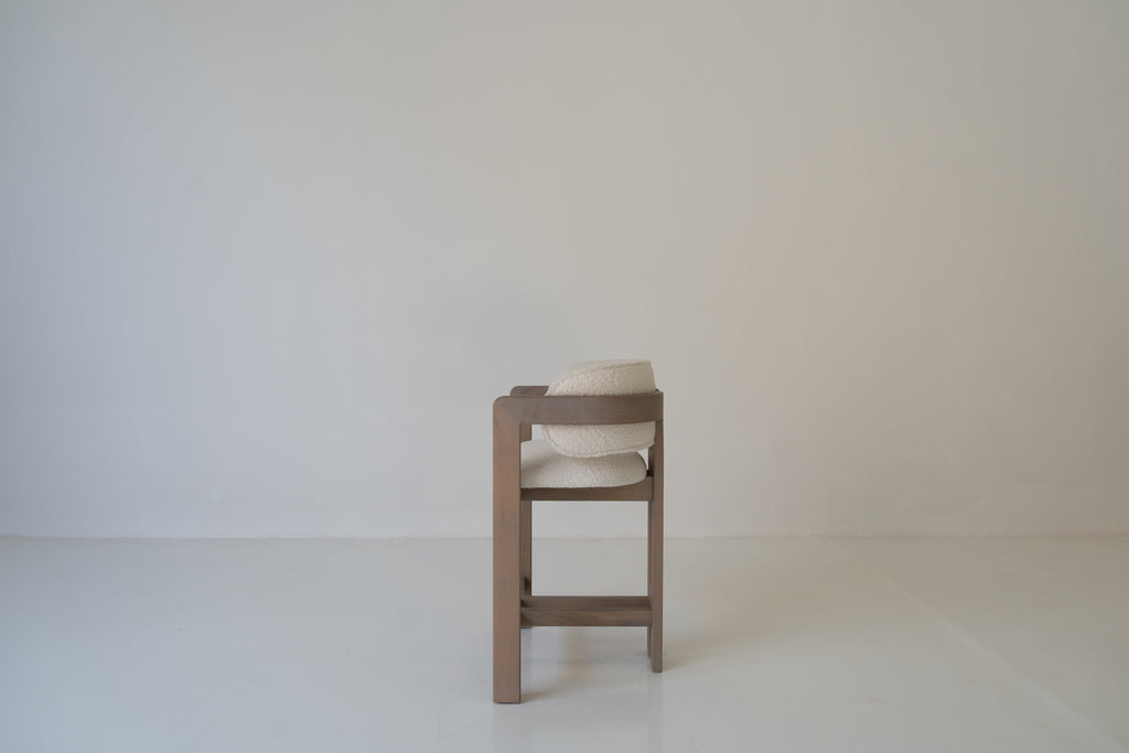 Lana Bar Chair Perspective View 3