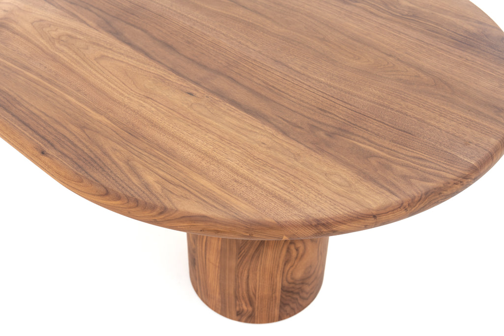 Lincoln Walnut Dining Table Detailed Top Texture View 1