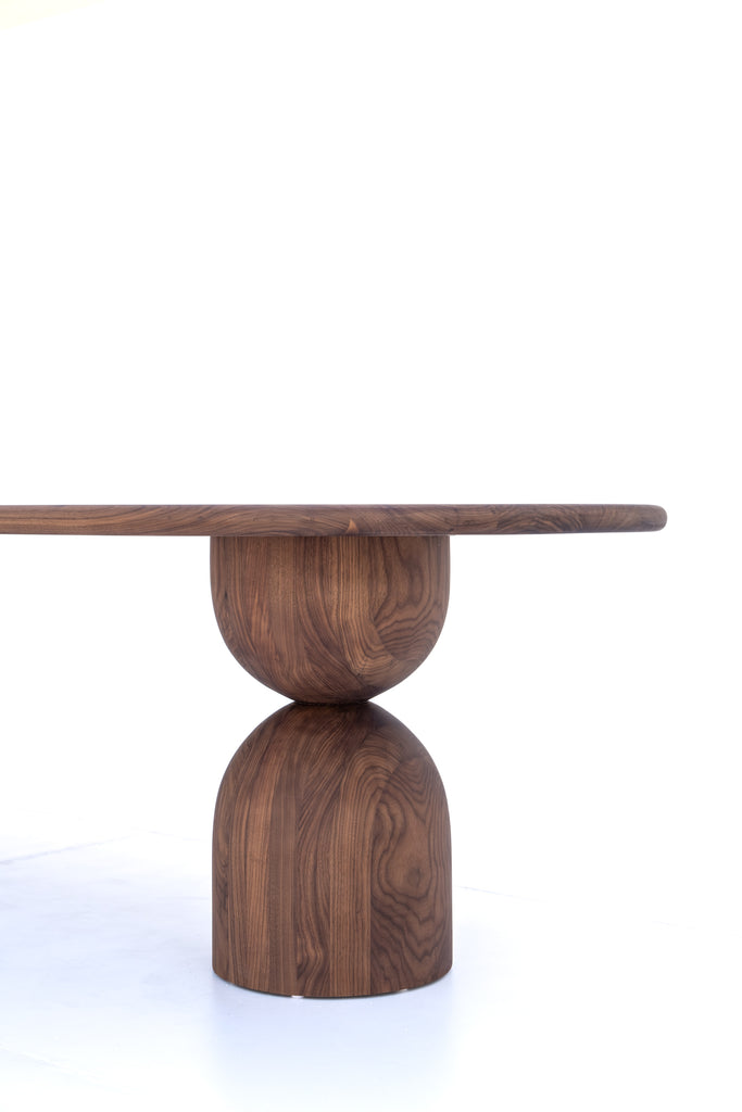 Lincoln Walnut Dining Table Front Leg View 1