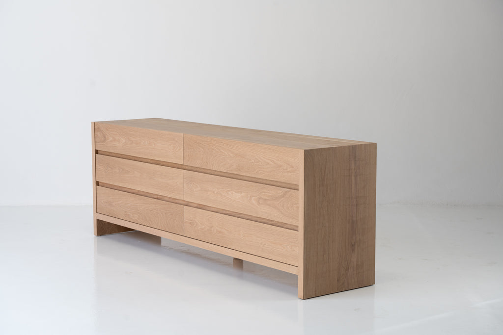 Linea Chest of Drawers Perspective View 4
