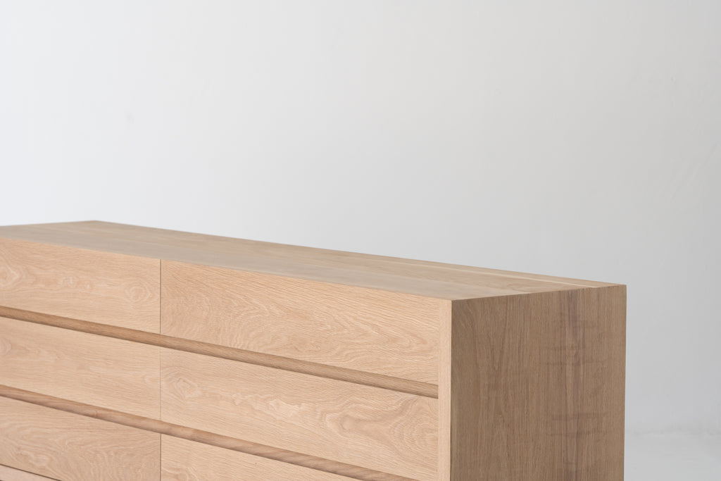 Linea Chest of Drawers Perspective View 8