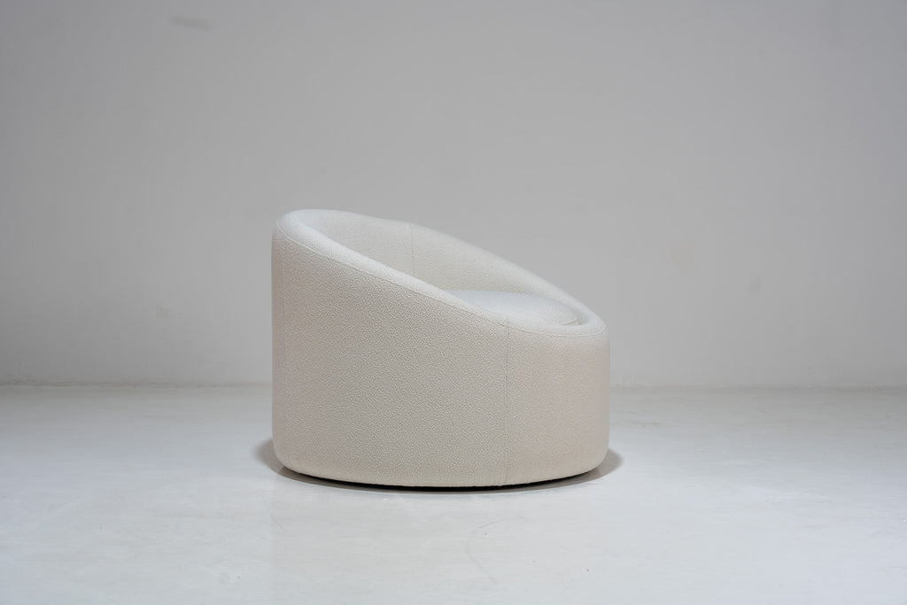 Luma Boucle Chair Perspective View 1