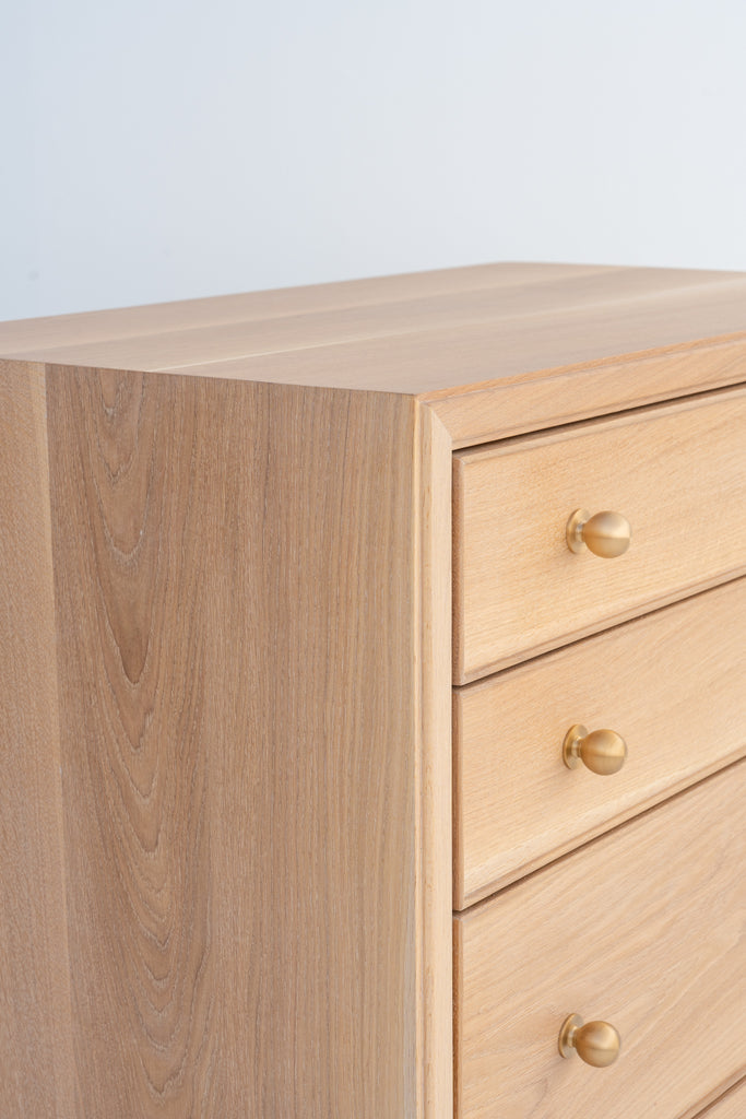 Madison Oak Chest of Drawers Details Texture View 3